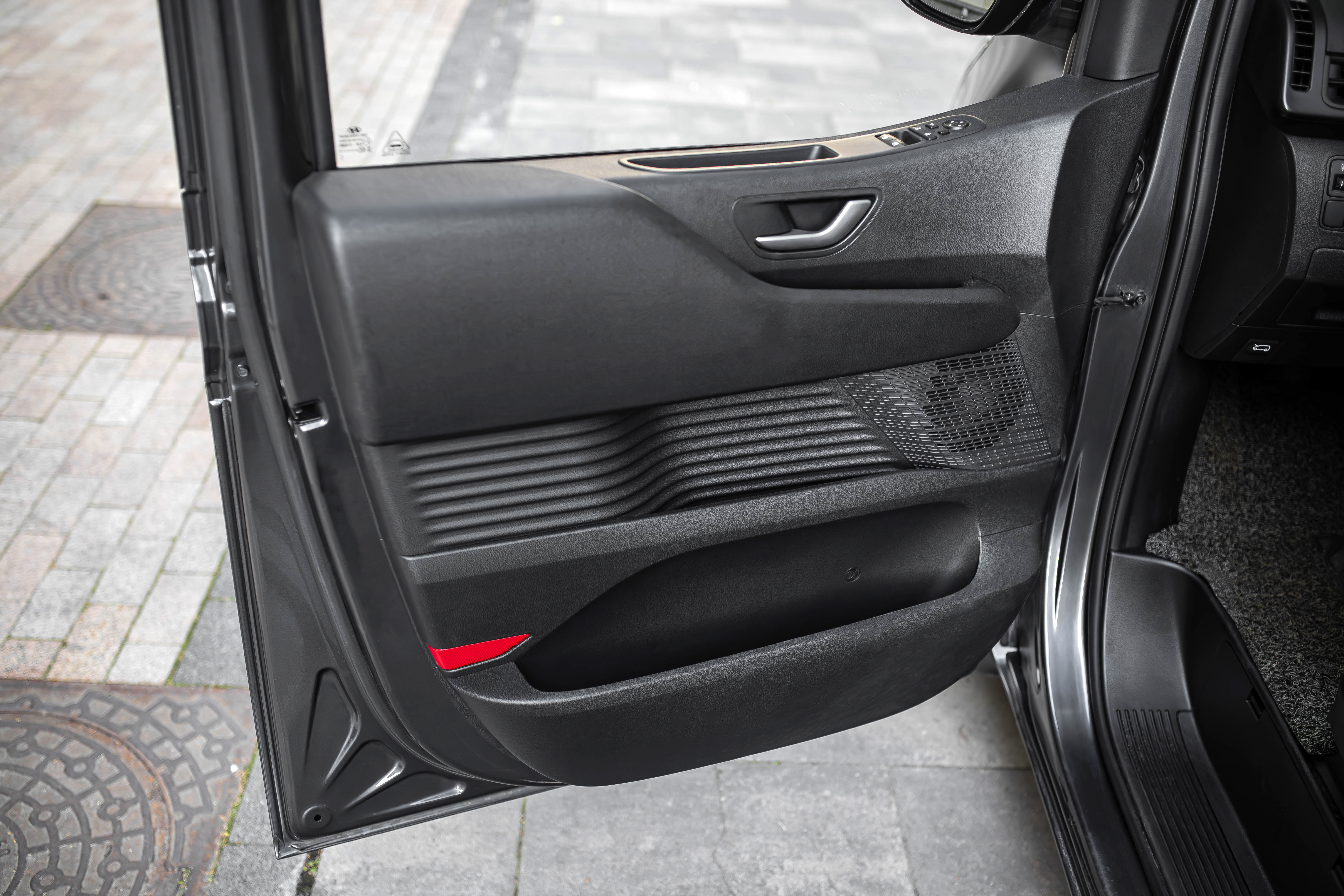 Hyundai STARIA — фото 3