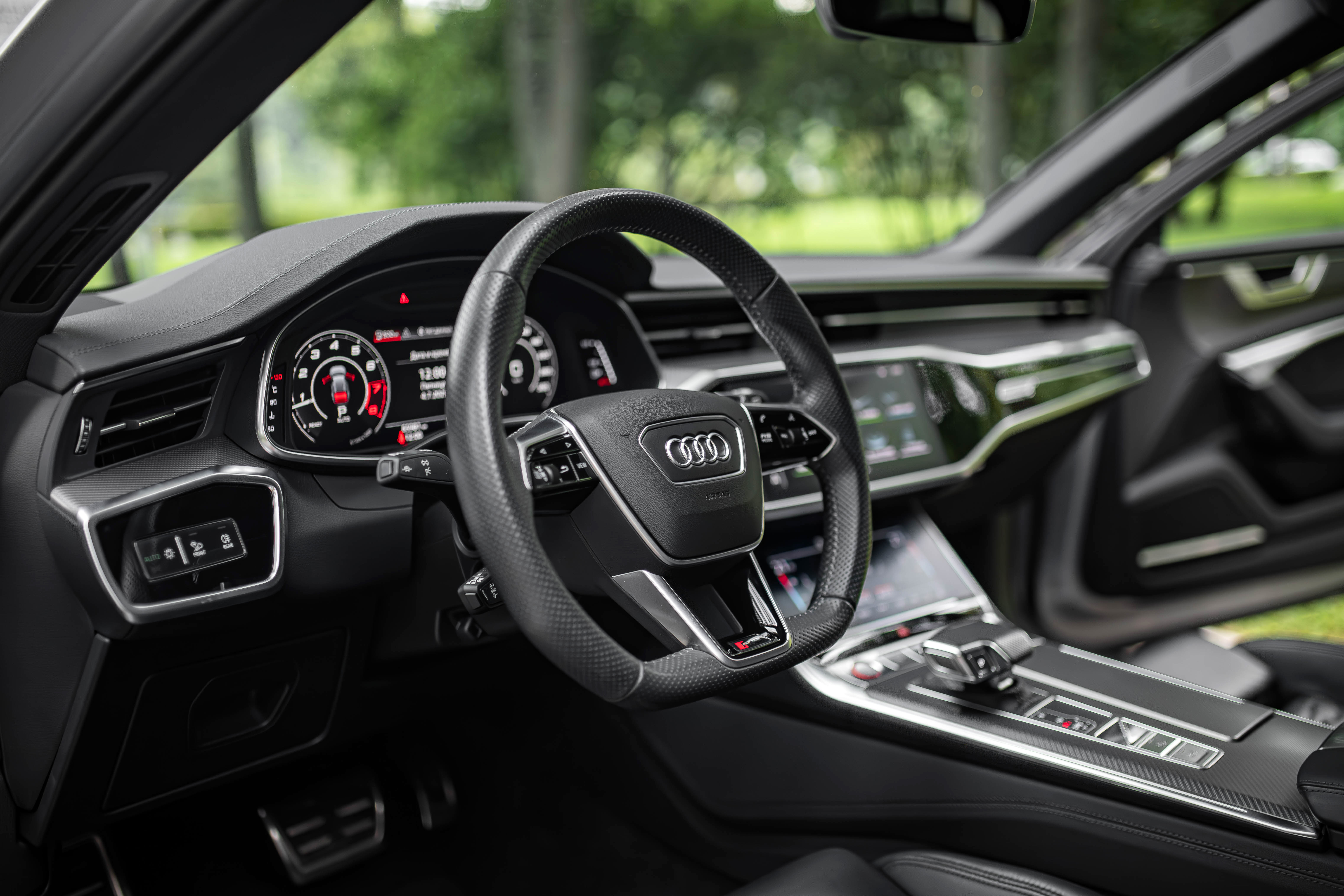 Audi RS6 — фото 6